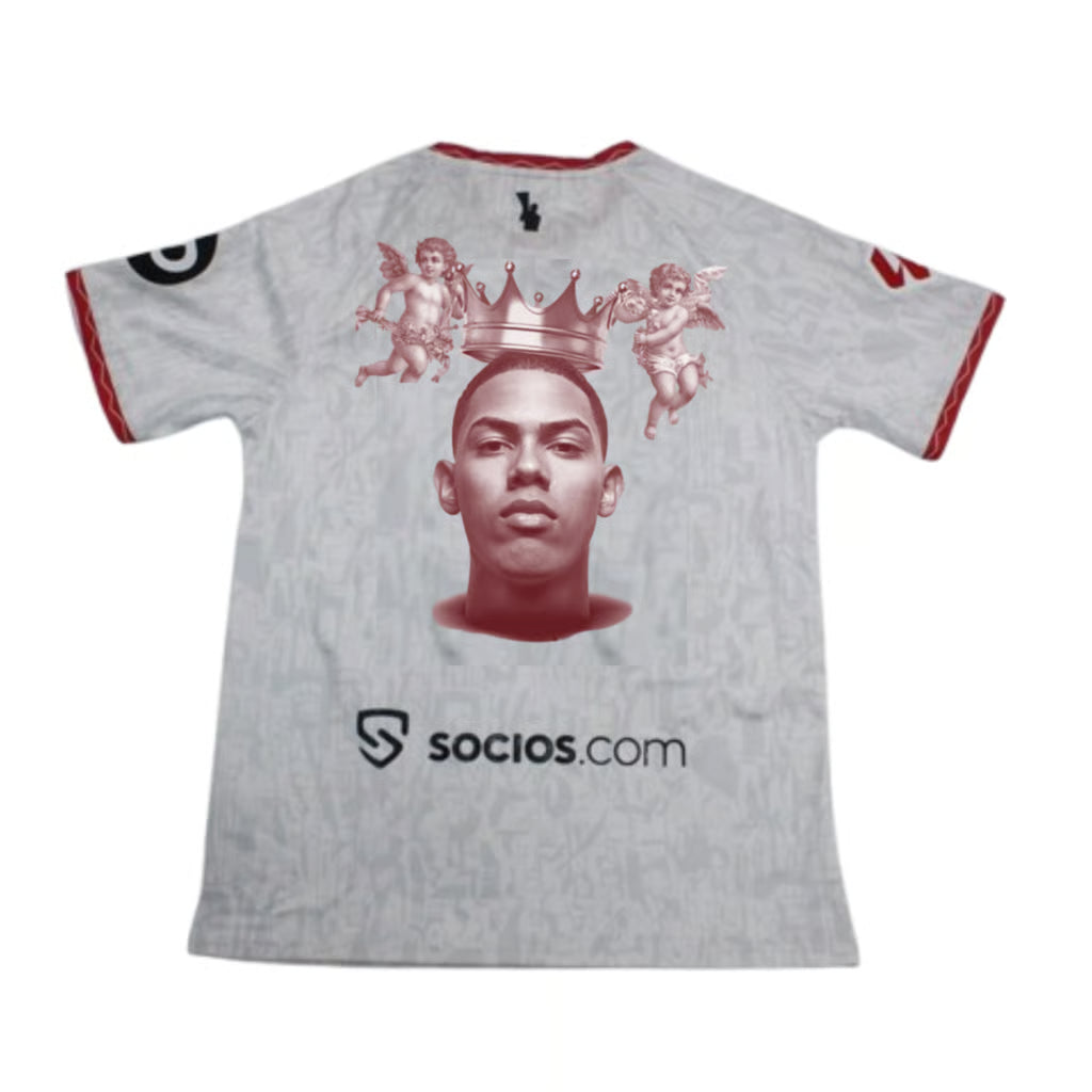 Sevilla x Myke Towers camiseta