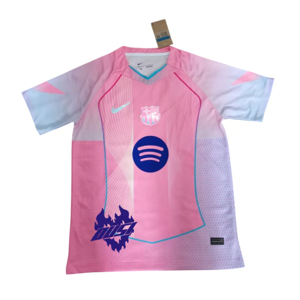 Barcelona x Omar Courtz edición especial rosa