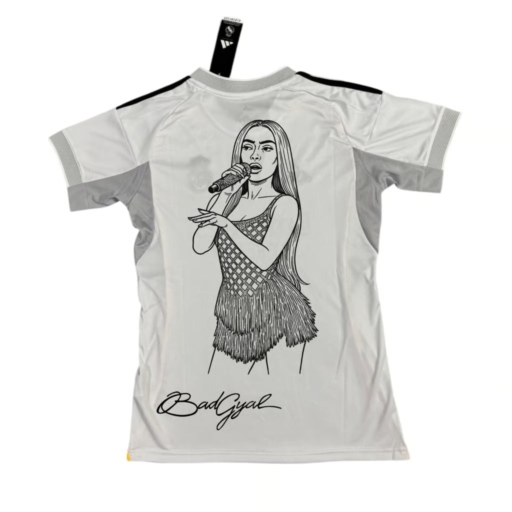 Real Madrid x Bad Gyal camiseta 1ª equipación 25/26