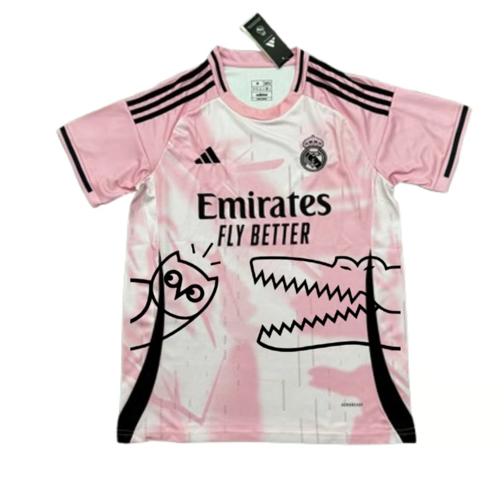 Real Madrid x C Tangana edición rosa