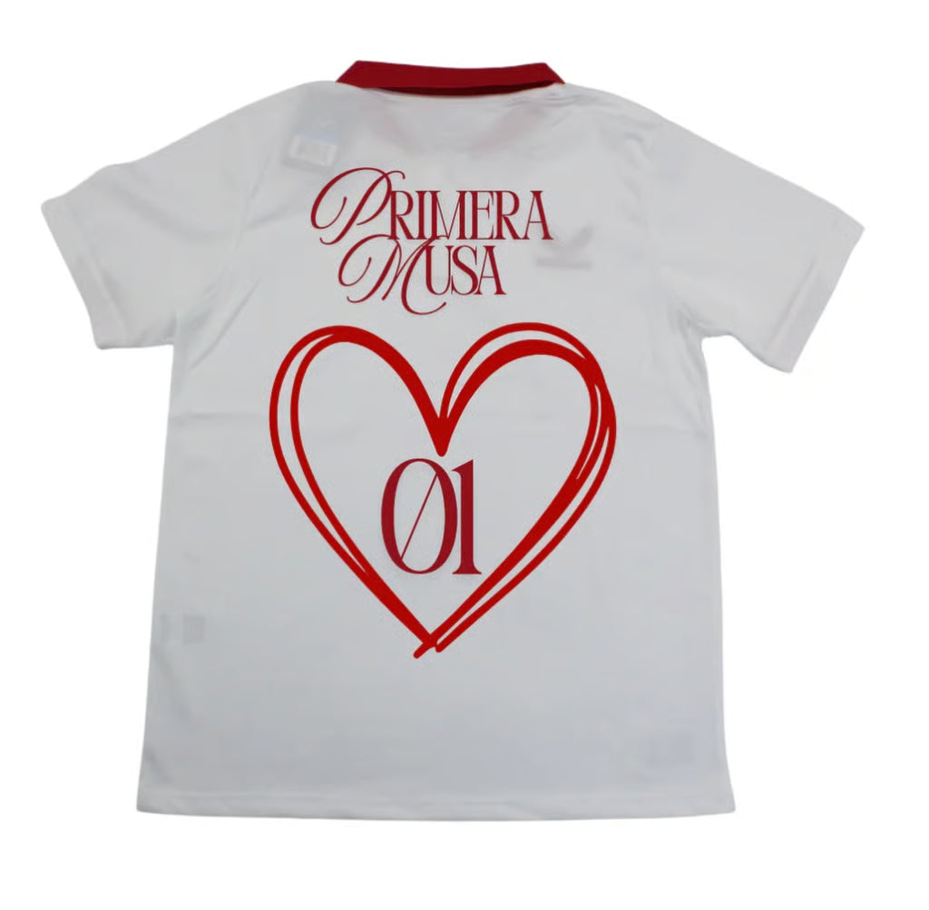 Sevilla x Omar Courtz camiseta primera musa