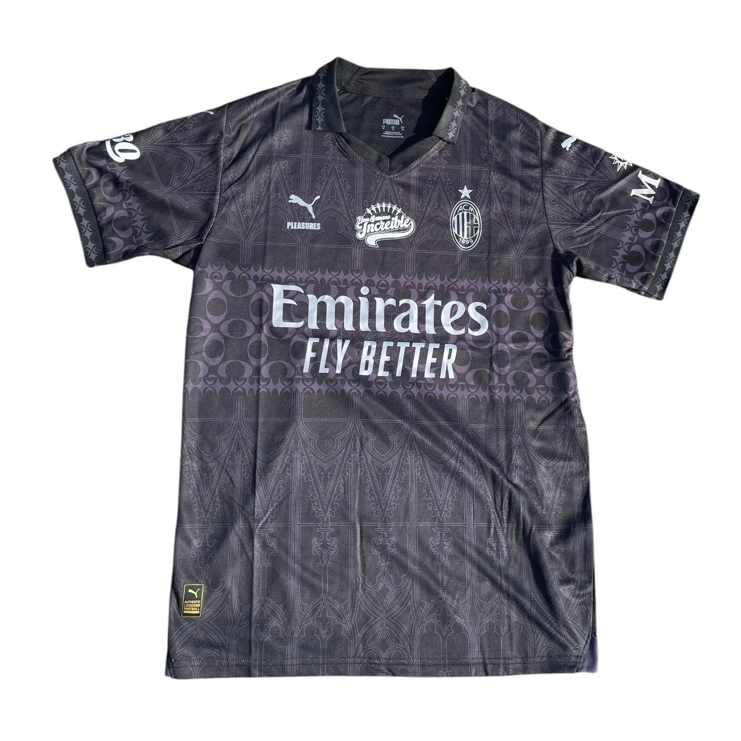 AC Milan x La Pantera edición especial